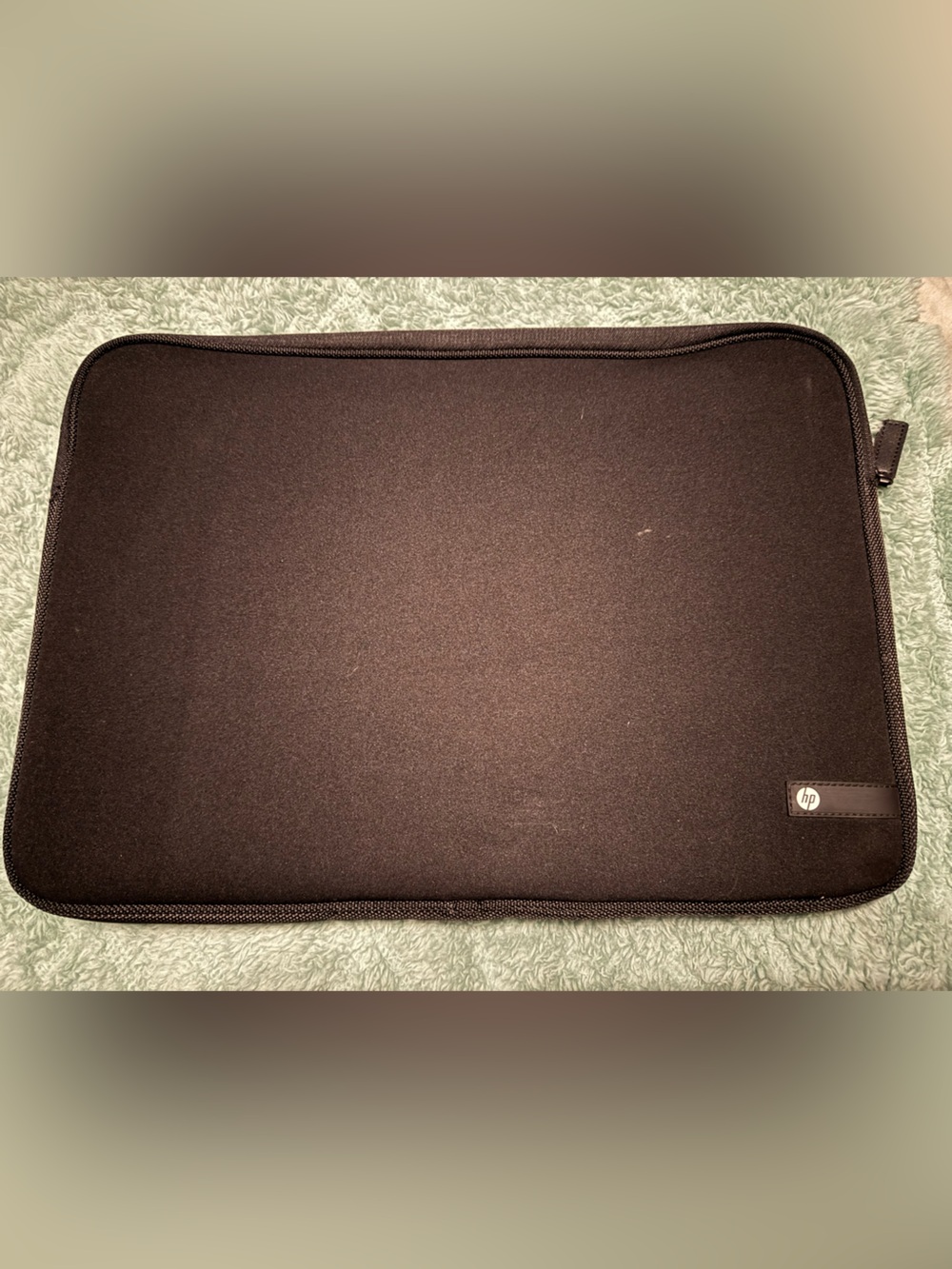 HP 15in Black Neoprene Padded Laptop Sleeve Case with Zipper Closure